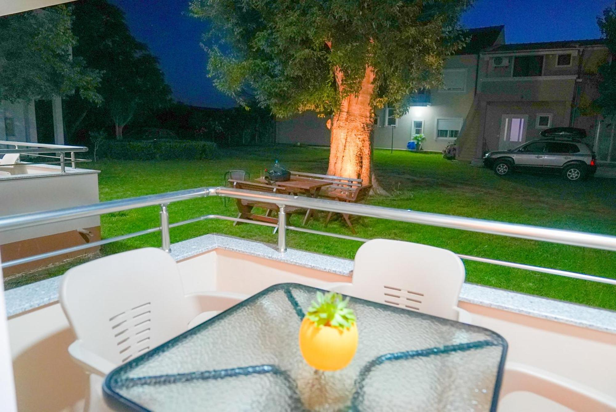 Mar Nero Apartments Bregvija Dış mekan fotoğraf